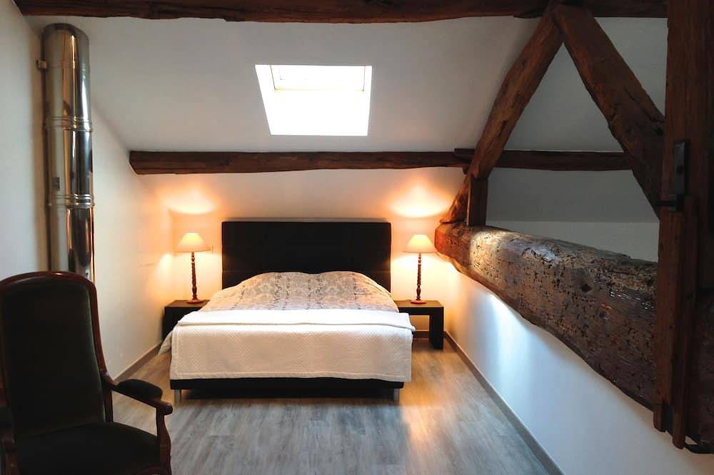 Ganze Wohnung, Charmantes Appartement 2 km von Cluny in Cluny, Mâcon und Umgebung