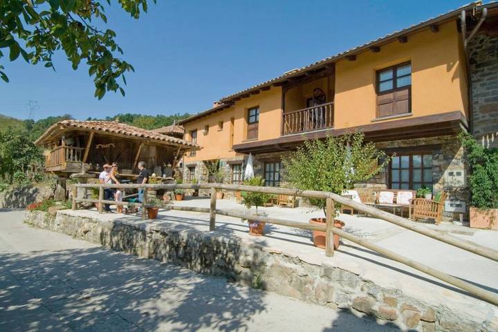 Apartamento de vacaciones para 3 personas, con vistas además de jardín y vistas al lago - 1