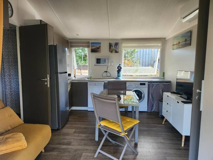 Camping pour 4 personnes, avec piscine et jardin, animaux acceptés à Gujan-Mestras