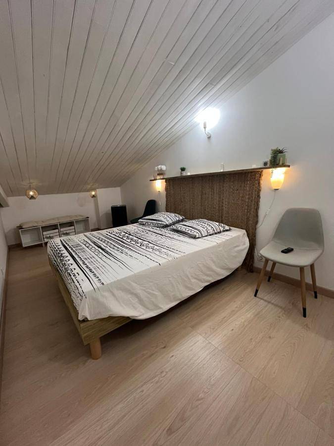 Gîte pour 4 personnes, avec vue, animaux acceptés à Pourcieux - 4