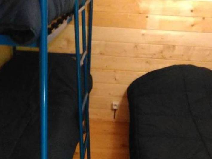 Gîte pour 5 personnes, avec piscine et terrasse, animaux acceptés à Mayrac - 4