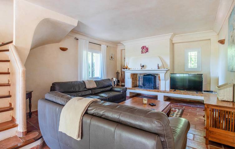 Ferienhaus für 8 Personen, mit Garten und Pool sowie Terrasse, mit Haustier in Grimaud - 3