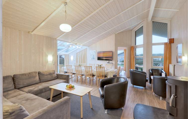 Appartement am Strand mit Parkplatz und Terrasse in Friedrichskoog-Spitze, Friedrichskoog