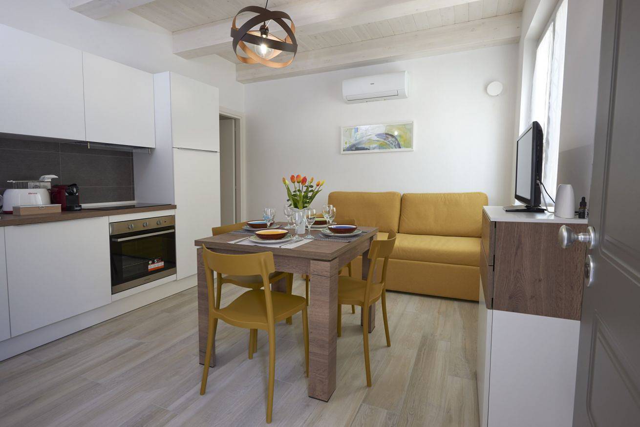 Ganze Wohnung, Newly Built One-Bedroom Apartment with A/C and Wifi in Civitanova Marche, Adriaküste Marken