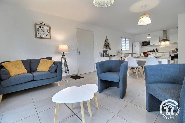 Gîte pour 4 personnes, avec jardin et terrasse à Pléguien - 4