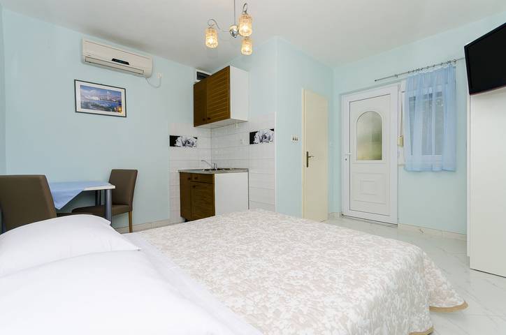 Studio entier, Apartments Vinko in Trogir, Čiovo