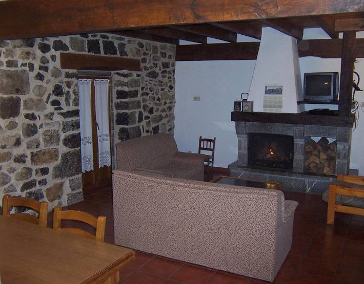 Chalet para 10 personas, con jardín y balcón en Navarra - 4