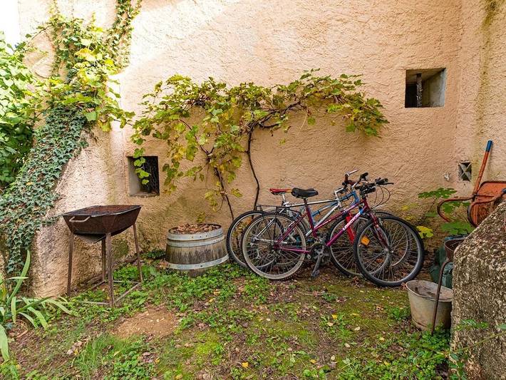 Casa de vacaciones en Goult con barbacoa. in Gargas, Parque natural regional del Luberon