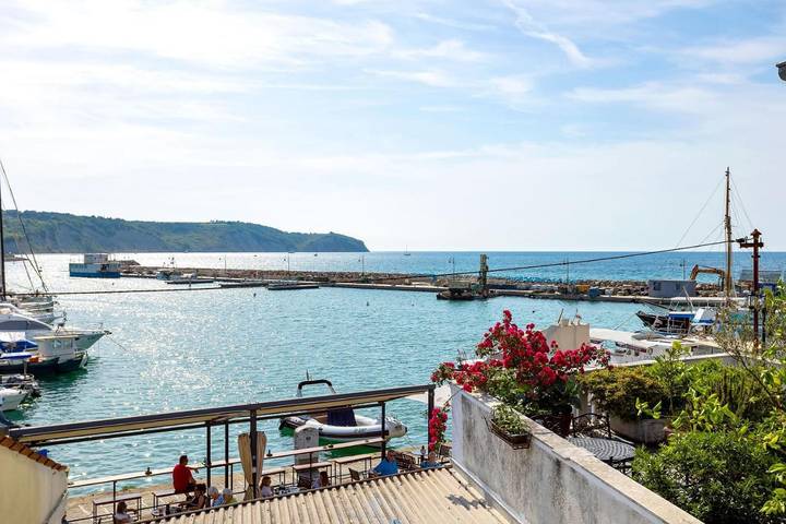 Ferienhaus für 11 Personen, mit Balkon und Ausblick in Izola - 2