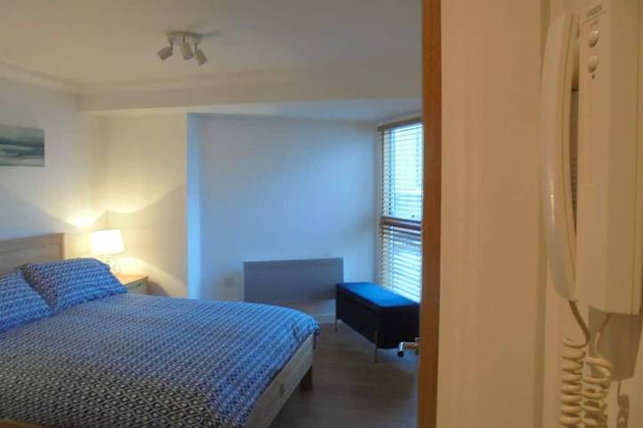 Entire apartment, Millgrove House Apt No. 2 – Stylish 1‑Bedroom Apartment Just Off Seafront in Eastbourne, East Sussex