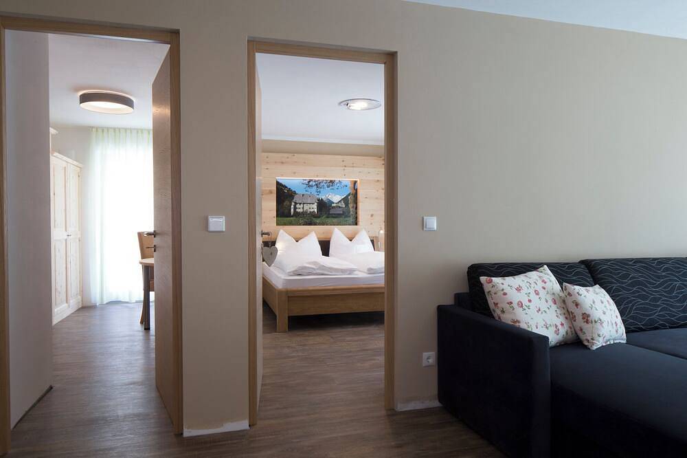 Ganze Wohnung, Ferienwohnung \"Alpenblick Nr 2\" mit Gemeinschaftsgarten und Wlan in Rein in Taufers, Sand in Taufers