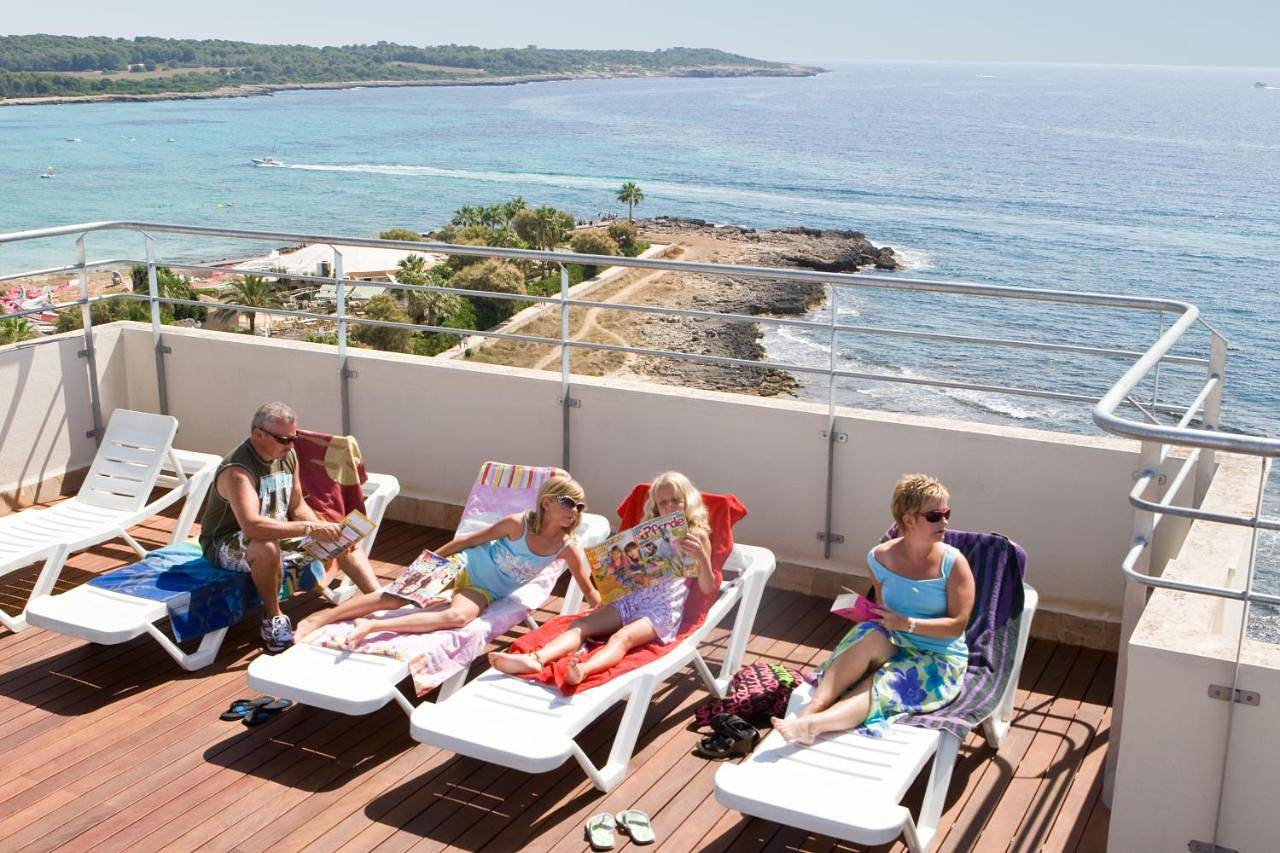 Aparthotel Playa Dorada in S'illot, Sant Llorenç des Cardassar