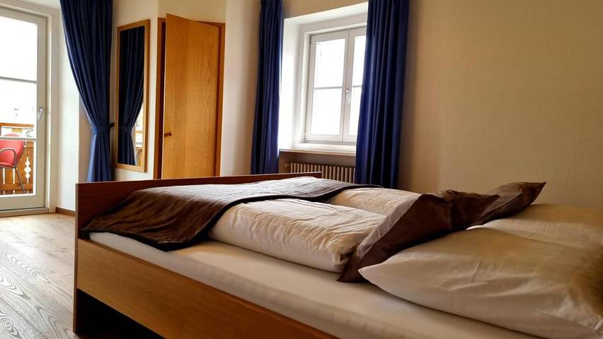 Ferienwohnung für 3 Personen, mit Sauna und Pool sowie Ausblick und Garten in Marling - 4