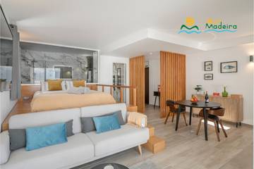 Holiday Rental for 2 People in São Martinho, Madeira, Photo 1