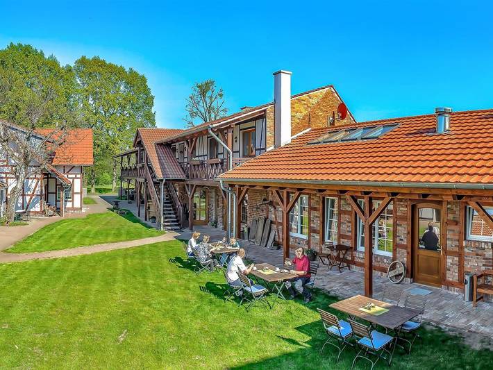 Hotel für 2 Personen, mit Garten und Terrasse sowie Sauna in Brandenburg