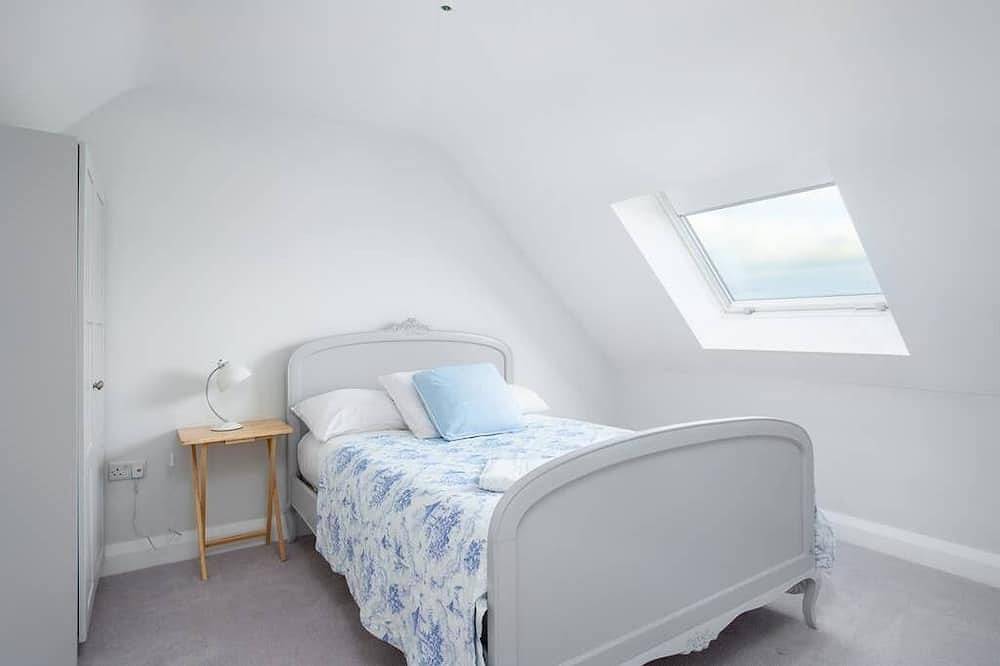 Ellery Lodge - Luxury Family Holiday Home in County Clare