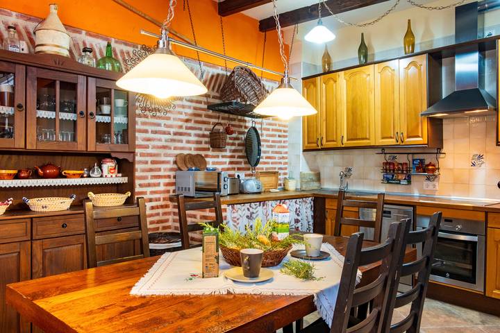 Chalet para 8 personas, con jardín, Se admiten mascotas en la Sierra de Béjar - 4