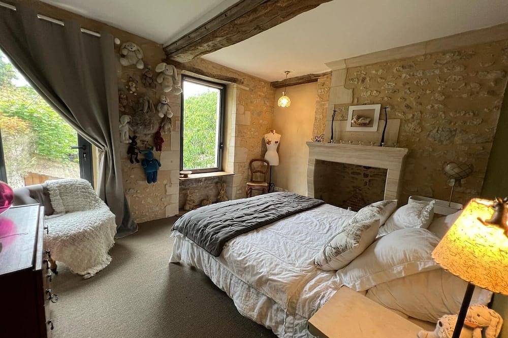 Une maison classée 4 étoiles, dans Bayeux, avec 3 chambres, spa et jardin in Bayeux, Région de Bayeux