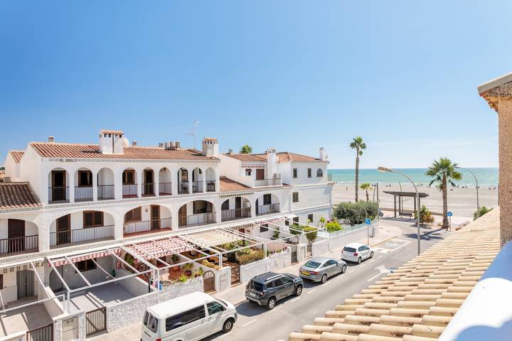 Ferienhaus für 6 Personen, mit Balkon und Garten in Spanien