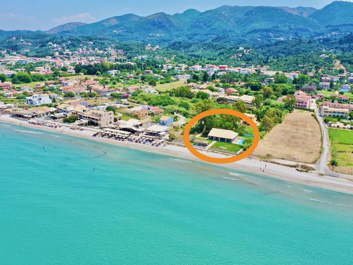 Vakantiehuis voor 6 personen, met tuin en uitzicht op zee in Acharavi