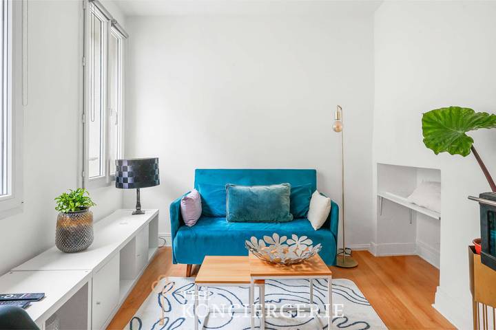 Appartement entier, Charmant et lumieux Duplex au coeur du 2e arrondissement in Paris, Île de France
