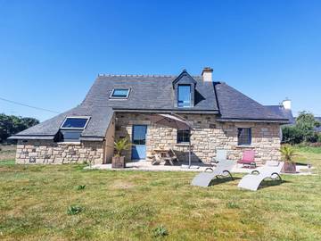 Gîte pour 6 personnes, avec terrasse et jardin à Telgruc-sur-Mer