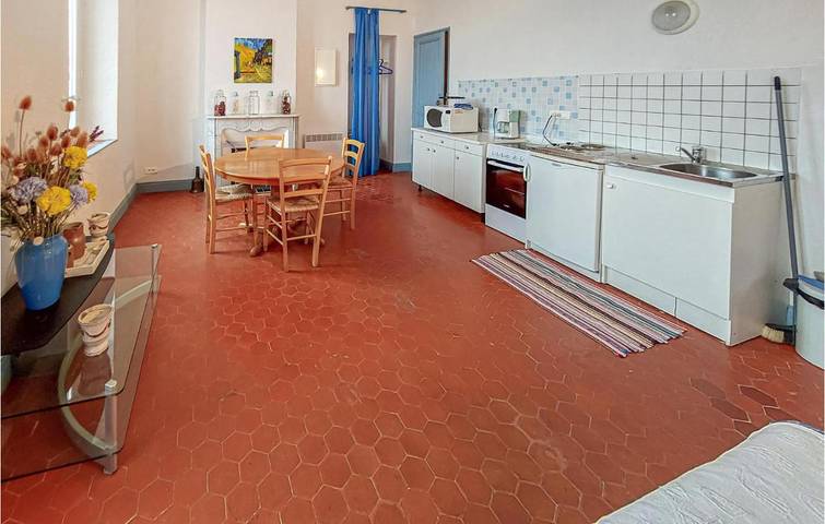 Gîte pour 4 personnes, avec jardin à Fox-Amphoux - 3