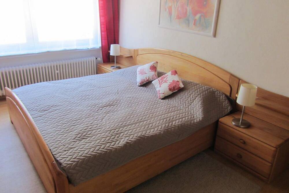 Ganze Wohnung, Ferienwohnung Roter Wingert - Ferienwohnung in Löf, Osteifel