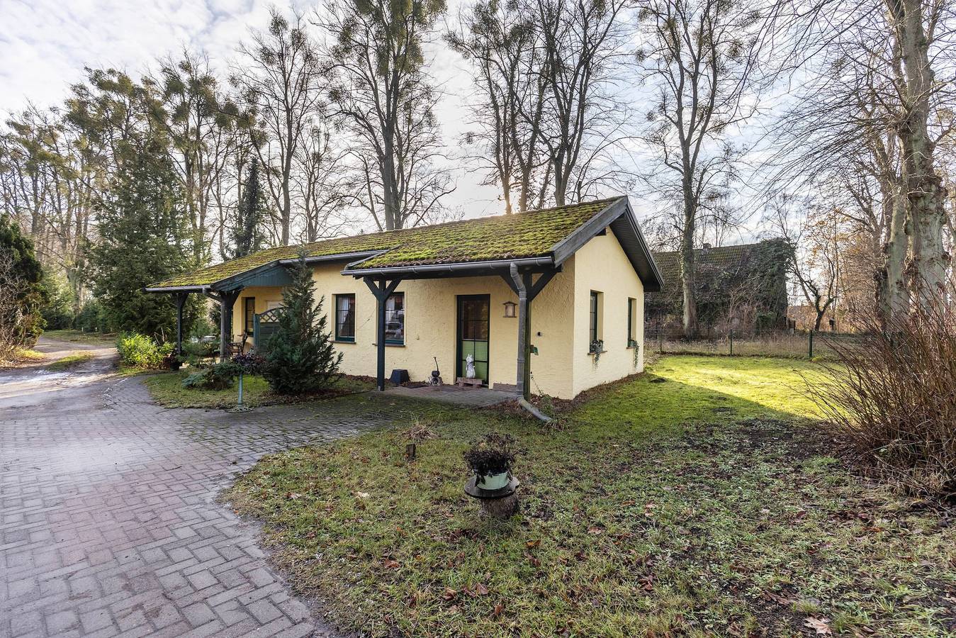 Maison de vacances près de la forêt et des lacs in Densow, Templin