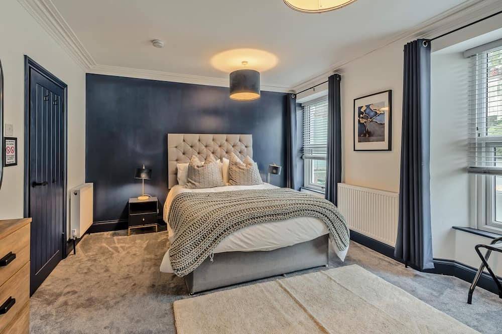 4 Bed in Brixham (oc-h33642) in Brixham, Torbay