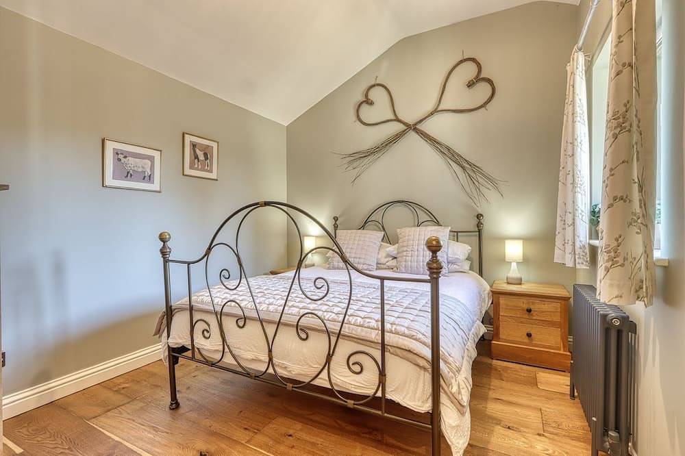 The Stables , Surrey Hills in Albury, Guildford