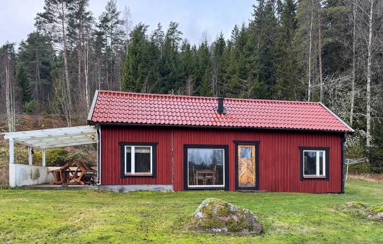 Hus för 4 Personer med terass in Jönköpings län