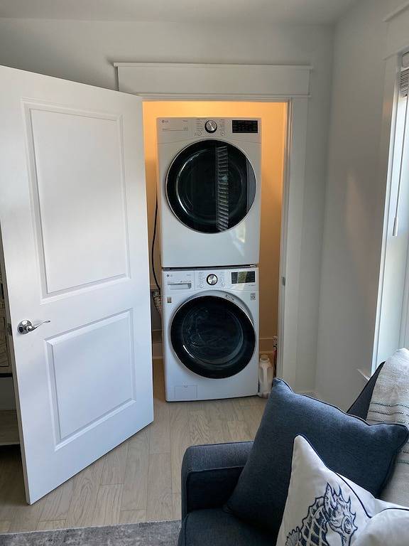 Vacation house for 14 people, with yard and pool in Florida-30A