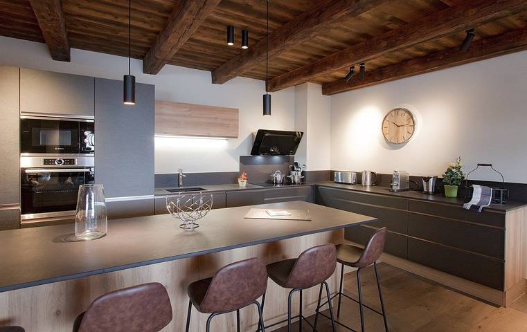 Gîte pour 14 personnes, avec piscine et sauna dans Les Deux Alpes - 4