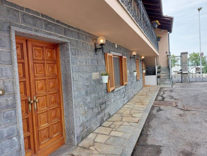 Location de vacances pour 6 personnes, avec vue et jardin à Coni - 4