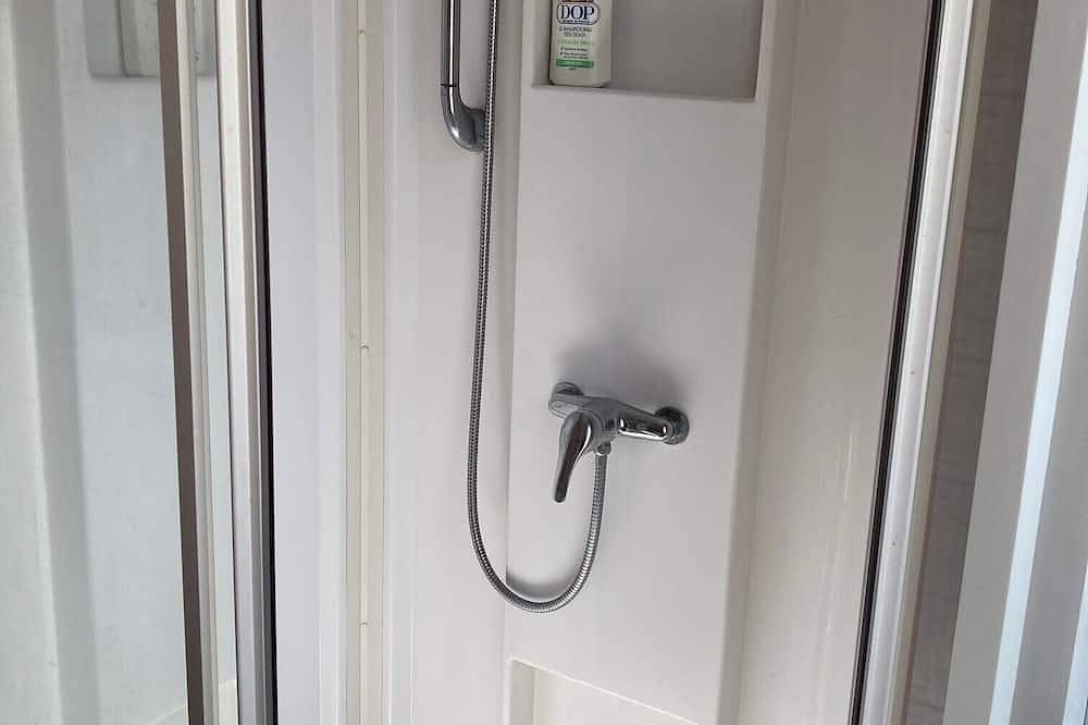 Entire apartment, Large, charming apartment in Bayonne's hypercentre in Bayonne, Bayonne region