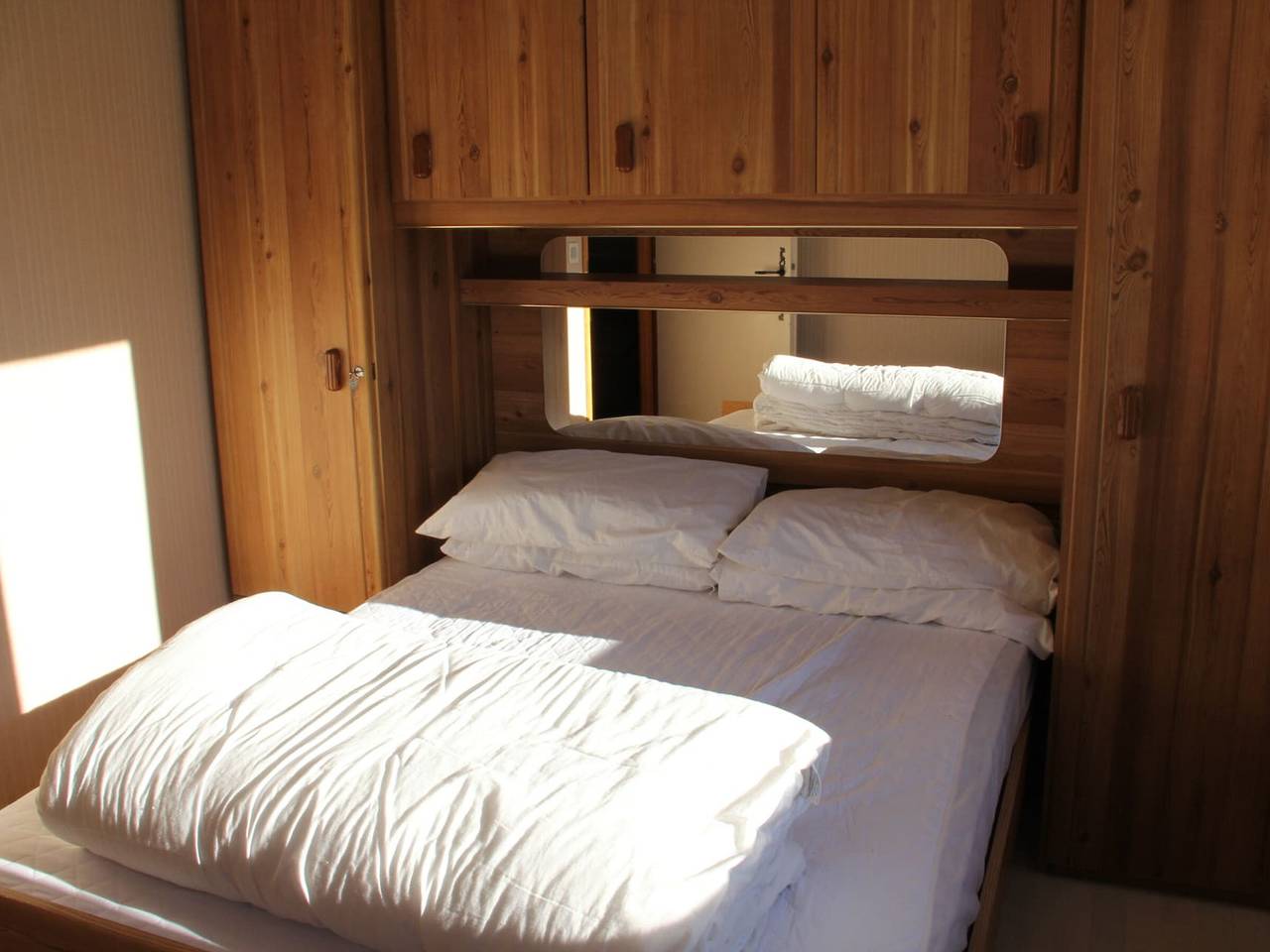 Entire apartment, Cozy 3-Room Apartment for 6 with Mountain Views, Near Ski Lifts in Petit-Châtel in Châtel, Les Portes du Soleil