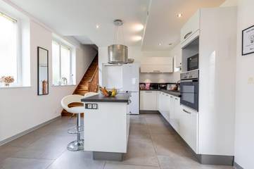 Location de vacances pour 12 personnes, avec jardin à Naours