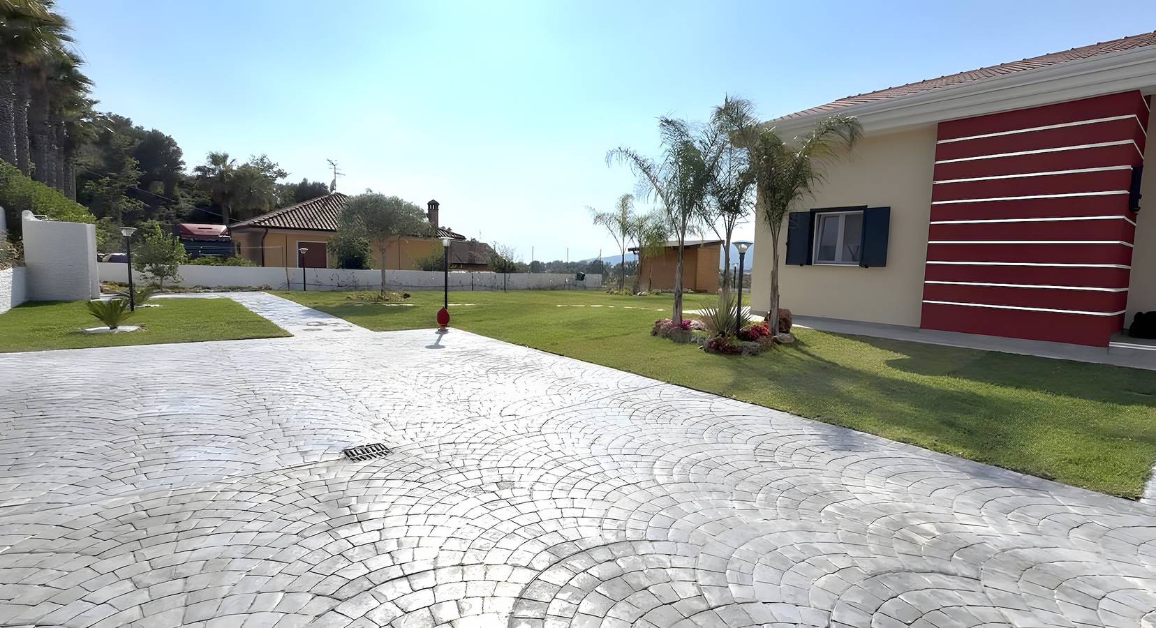 Villa 'A Casa Di Leo' with Sea View, Wi-Fi and Air Conditioning