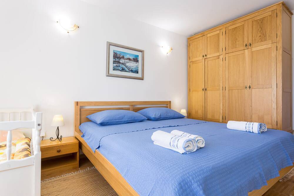 Vila Milancic - kroatisches Ferienhaus mit Familientradition aus vier Generationen in Imotski, Makarska Riviera
