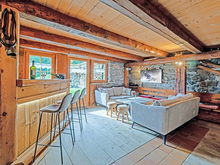 Ferienhaus für 18 Personen, mit Ausblick und Sauna sowie Balkon und Garten im Wallis - 3
