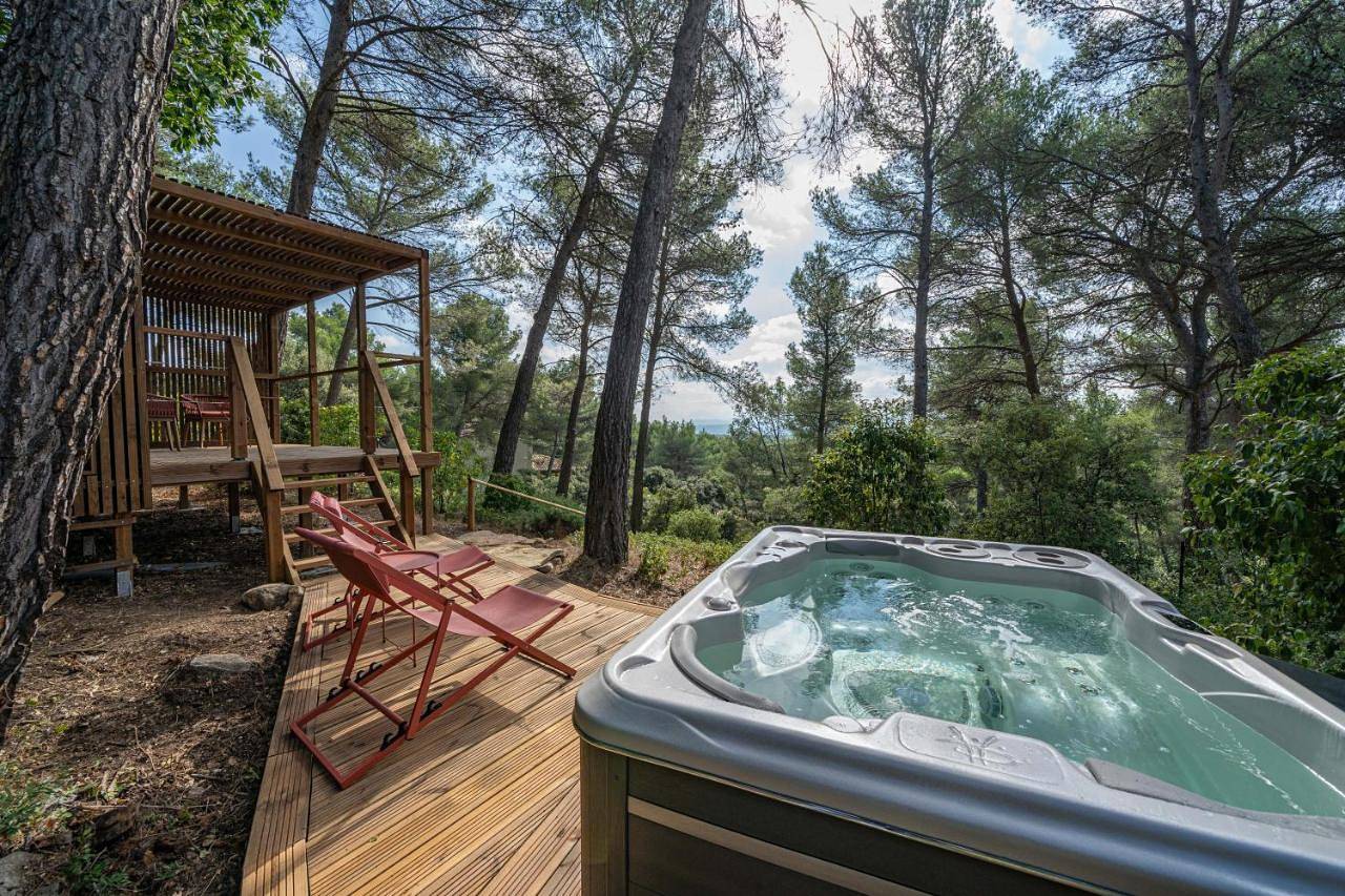 Le Chant des Pins Lodge & Spa Tour de Keyrié in Saint-Marc-Jaumegarde, Région d'Aix-en-Provence