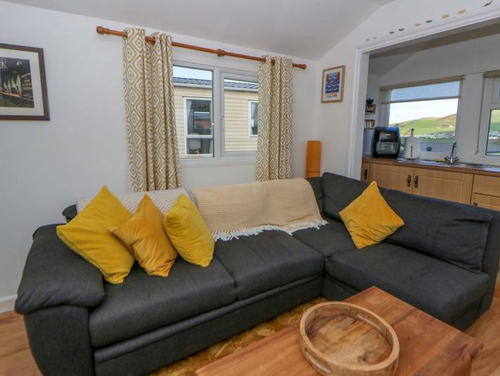 The Cosy Den in Clarach Bay, Cardigan Bay