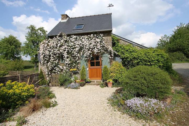 Gîte pour 2 personnes, avec terrasse et jardin