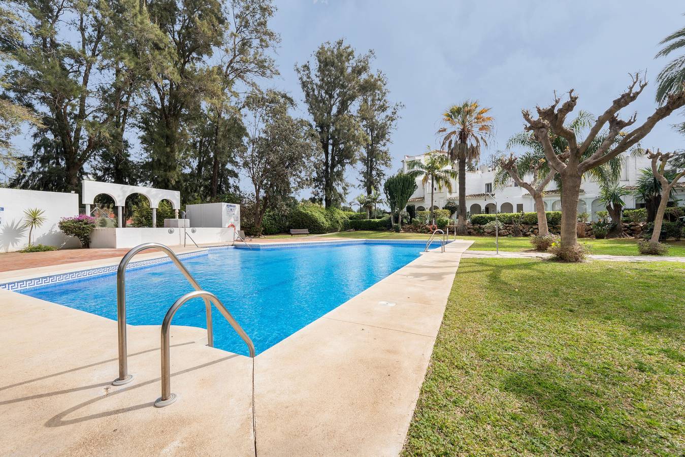 Entire apartment, Apartment 'Mijas Golf Hoyo 16' with Lake View, Wi-Fi and Air Conditioning in Mijas Golf, Mijas