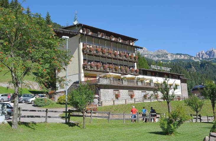 Hôtel pour 4 personnes, avec terrasse et jardin - 1