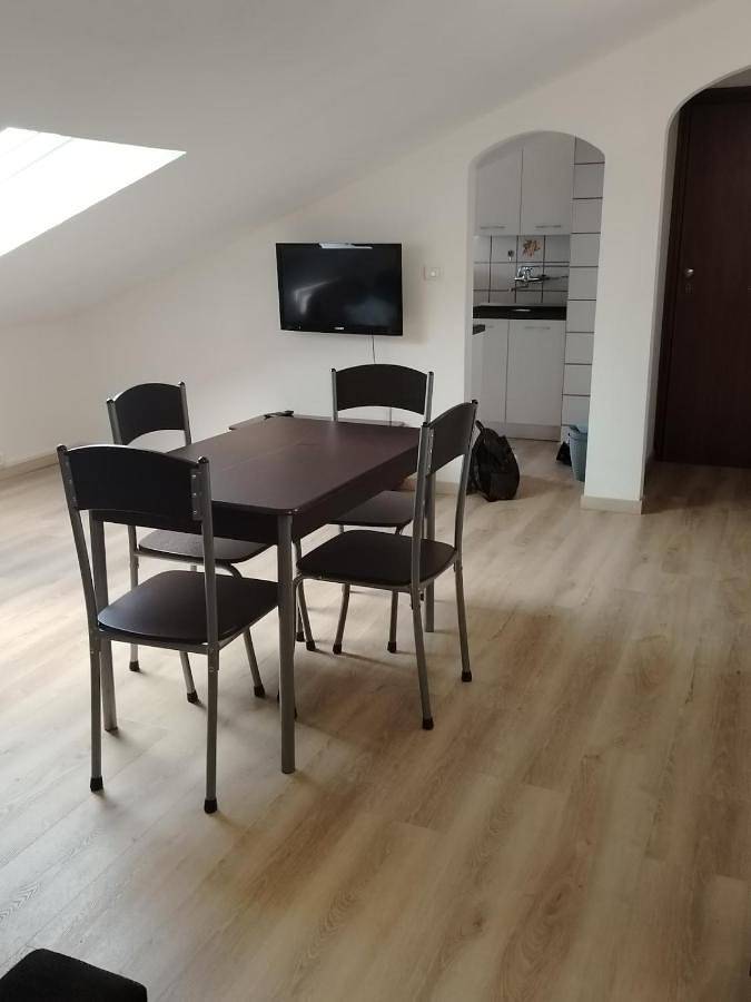Ferienwohnung für 7 Personen, mit Balkon und Ausblick - 1