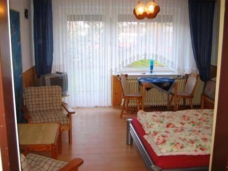 Ganze Ferienwohnung, Ferienwohnung mit kleinem Garten in Hauptstrand Büsum, Dithmarschen