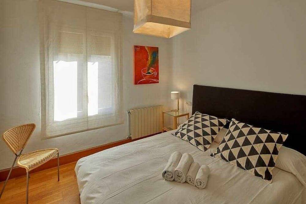 Ganze Wohnung, Elegante Wohnung mit einer großen Terrasse in Girona, Gironès