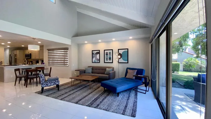 Holiday home for 4 people, with pool and terrace as well as hot tub - 1